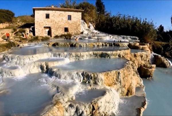 saturnia